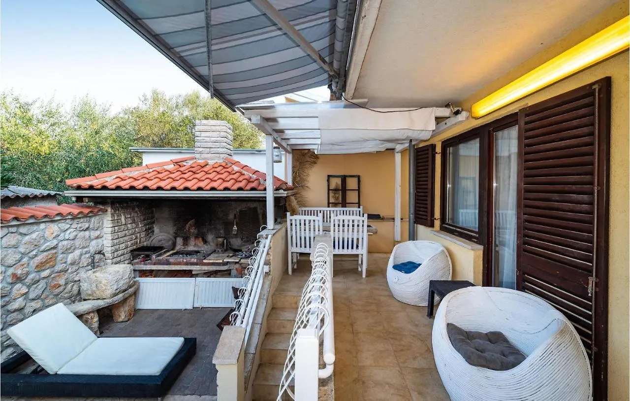 Awesome Apartment In Zdrelac With Kitchen 0*,  Croatia